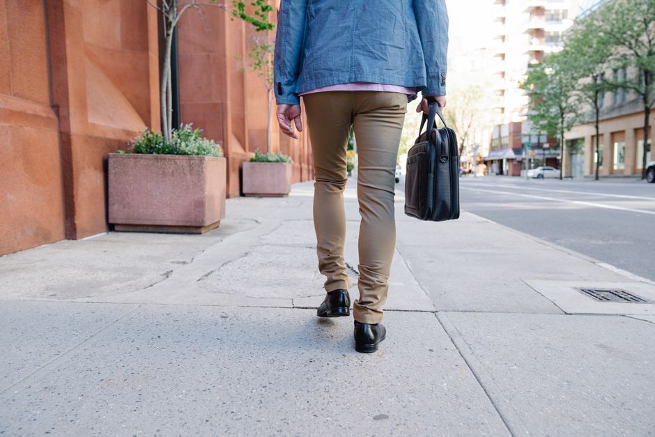 Business Casual Capsule Wardrobe: 15 Pieces, No Wasted Space