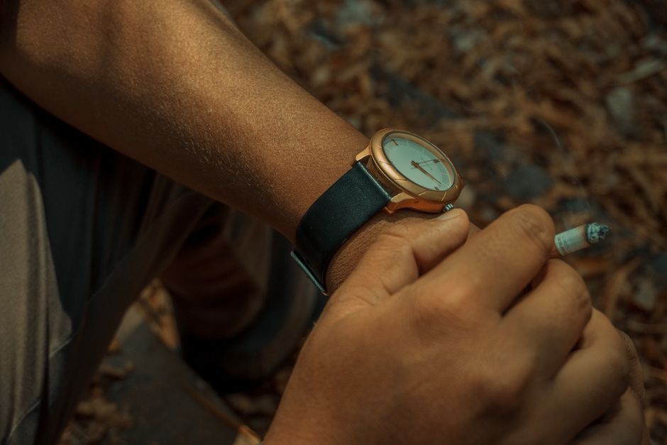 Fossil Vs Mvmt Watch Value Style 2026: Fossil vs. MVMT: Which Watch Brand Offers Better Value and Style (2026)?